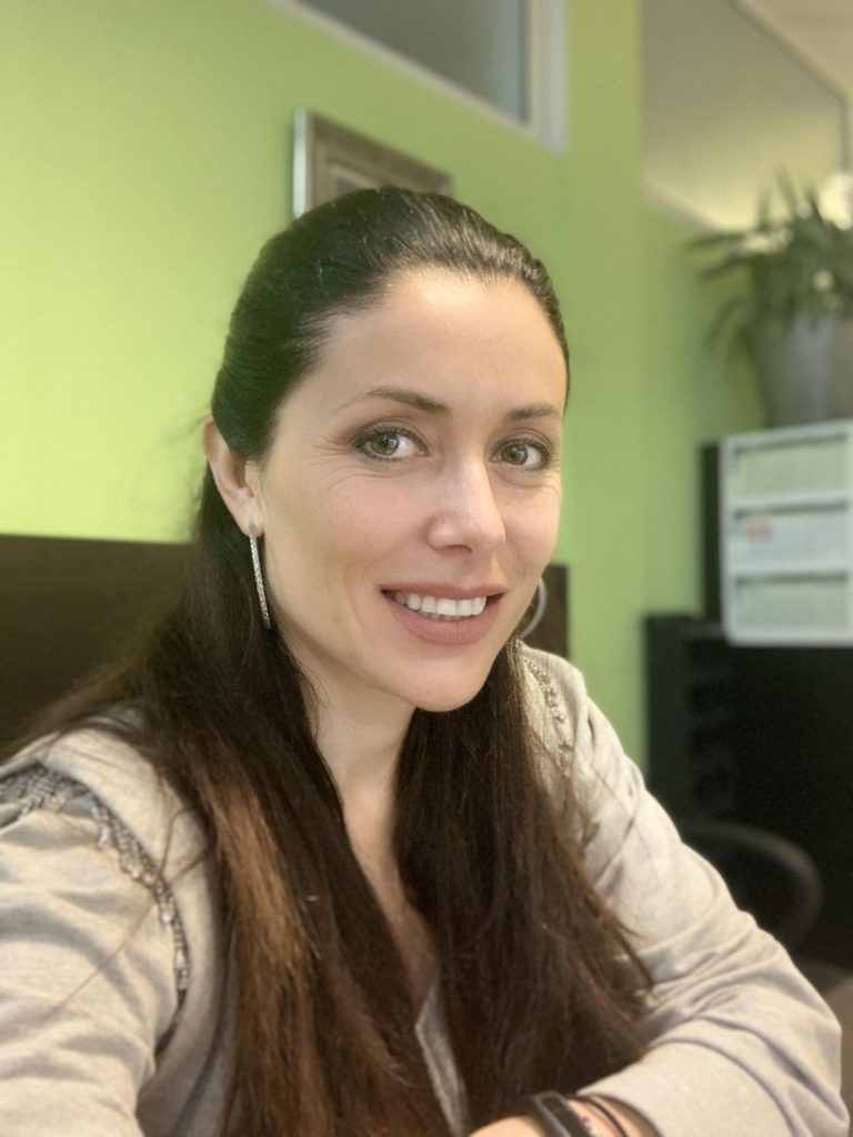 Feba Alumni talks: Александра Ангелова – “MBA не е просто диплома, а пътуване, което зависи от личната ангажираност и целеустременост.”